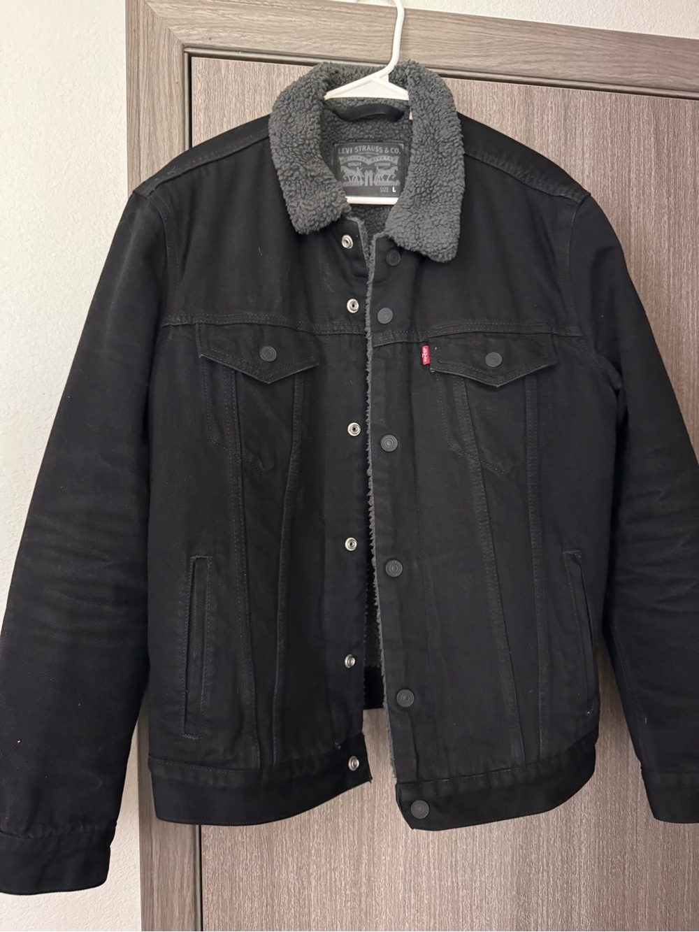 Levi's Black Sherpa Collar type 3 Trucker Jacket size L